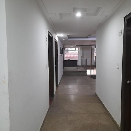 Hotel Airport Aditya Inn นิวเดลี ภายนอก รูปภาพ