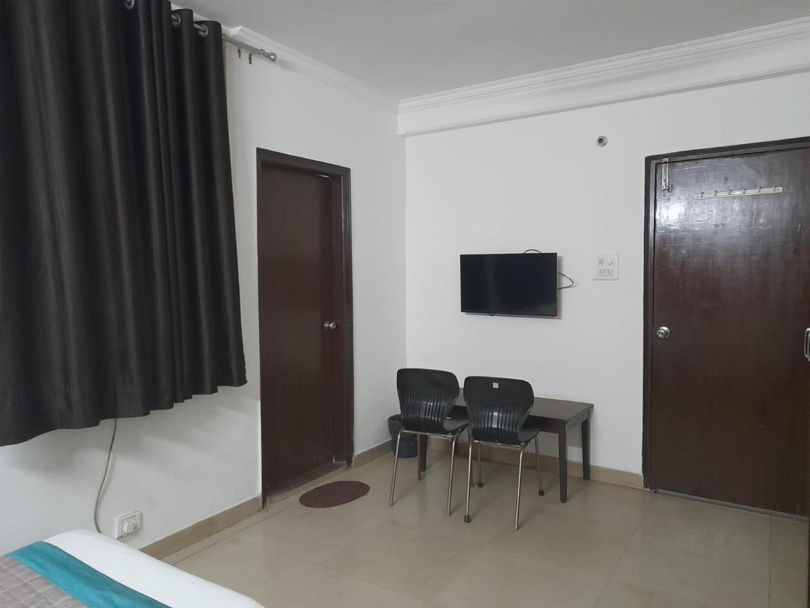 Hotel Airport Aditya Inn นิวเดลี ภายนอก รูปภาพ
